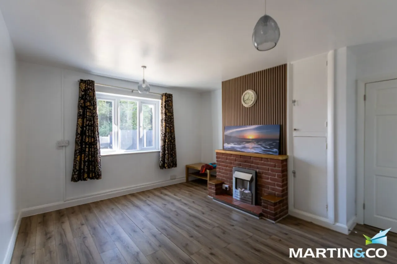 Grace Road, Tividale, B69, photo 2