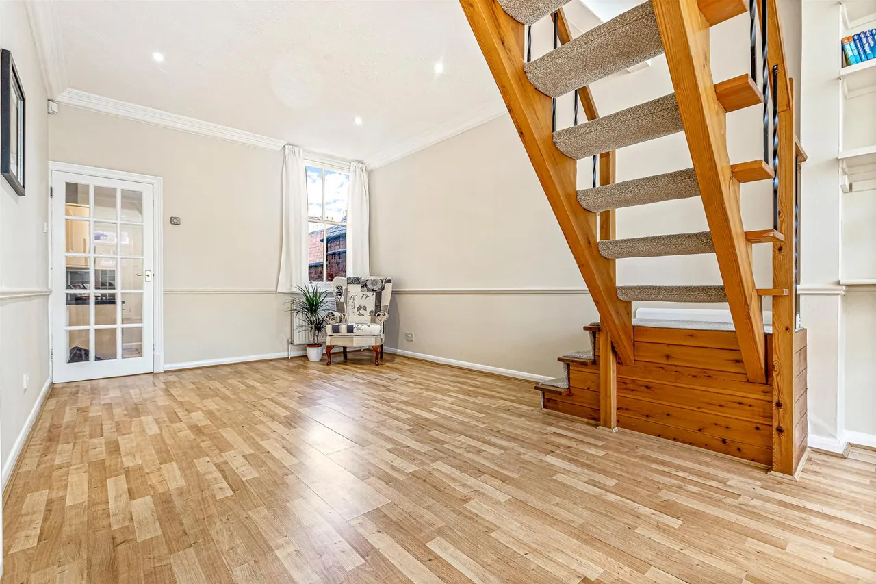Knighton Church Road, South Knighton, LE2, photo 7