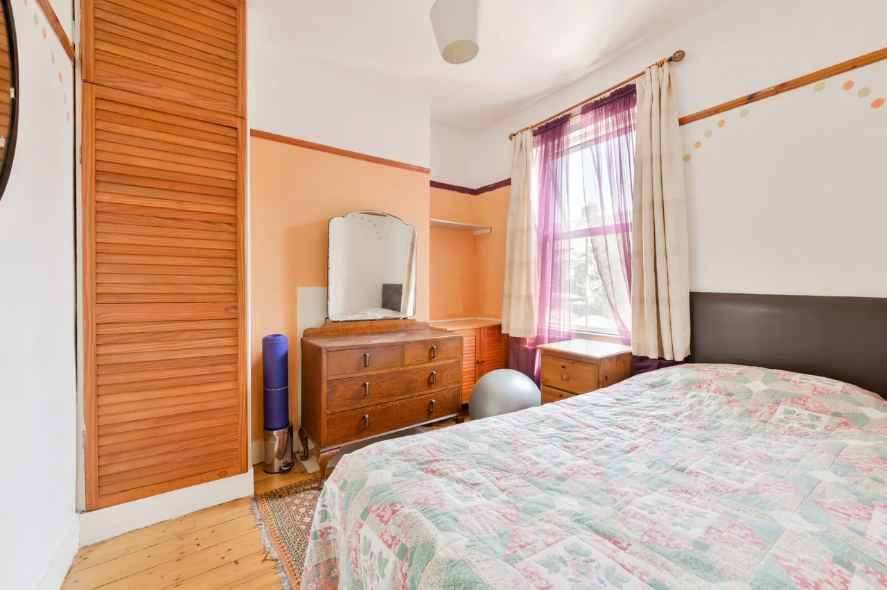 London, W7, photo 15