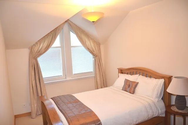 St Devenicks Crescent, Cults, AB15, photo 7