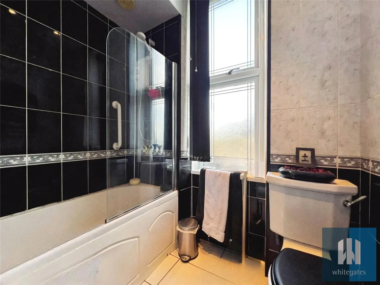 Central Avenue, Fartown, HD2, photo 14