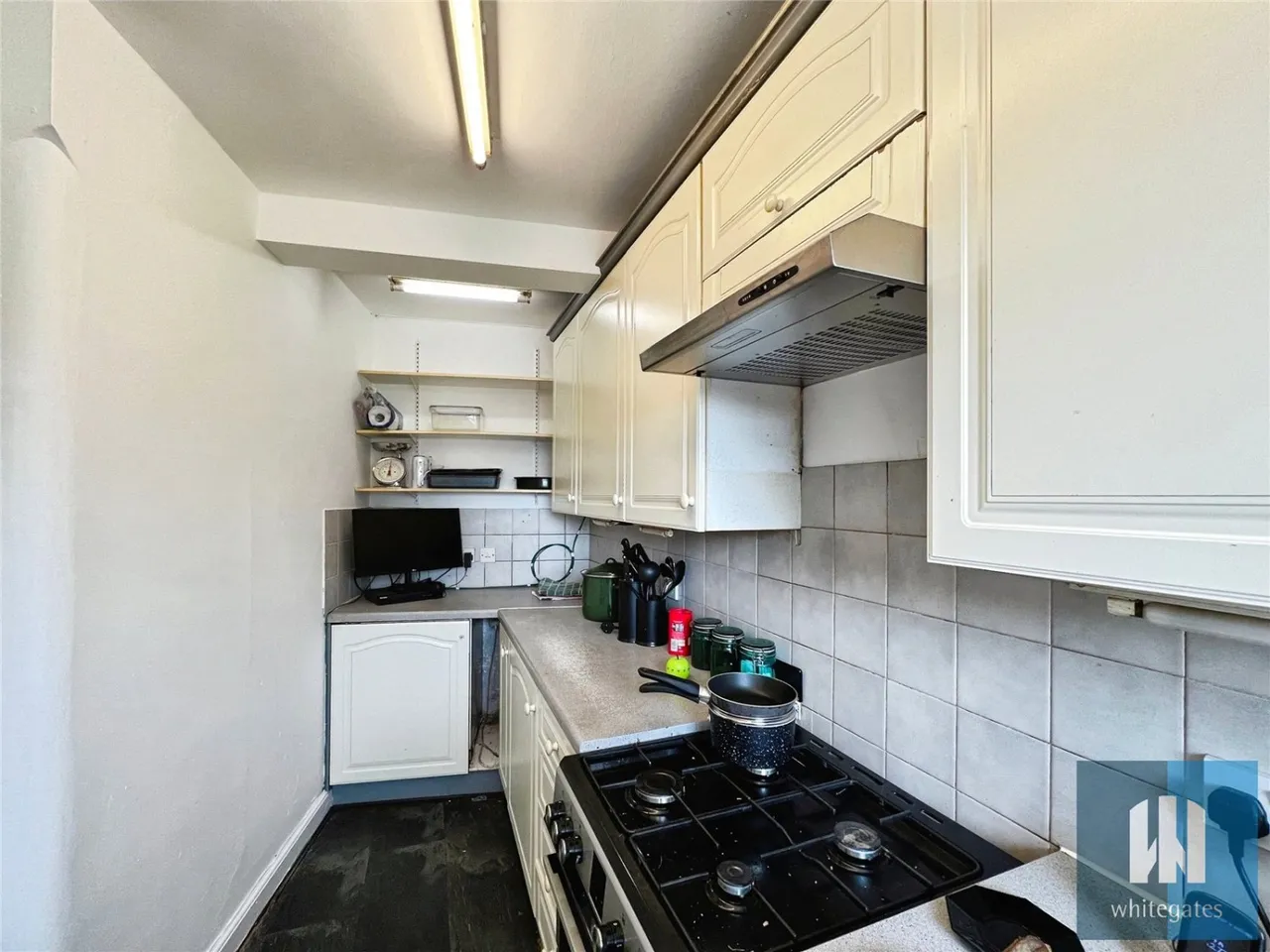 Central Avenue, Fartown, HD2, photo 7