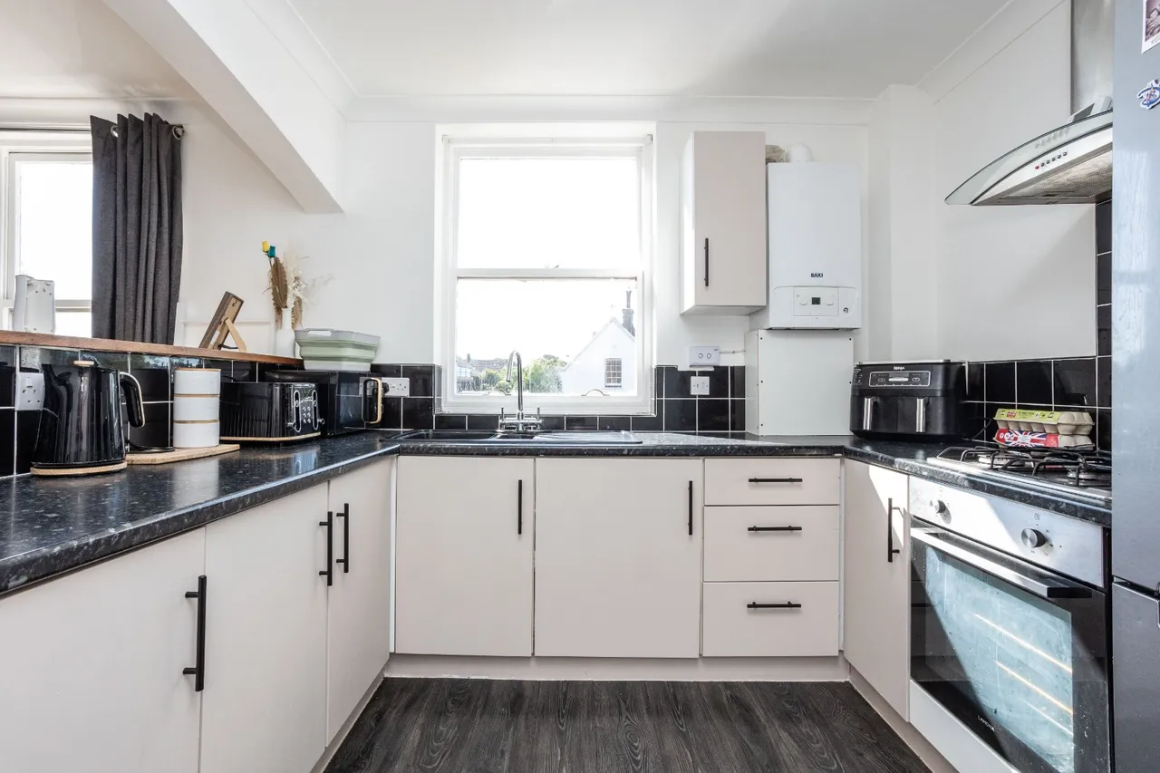 Canterbury Road, Birchington, CT7, photo 2