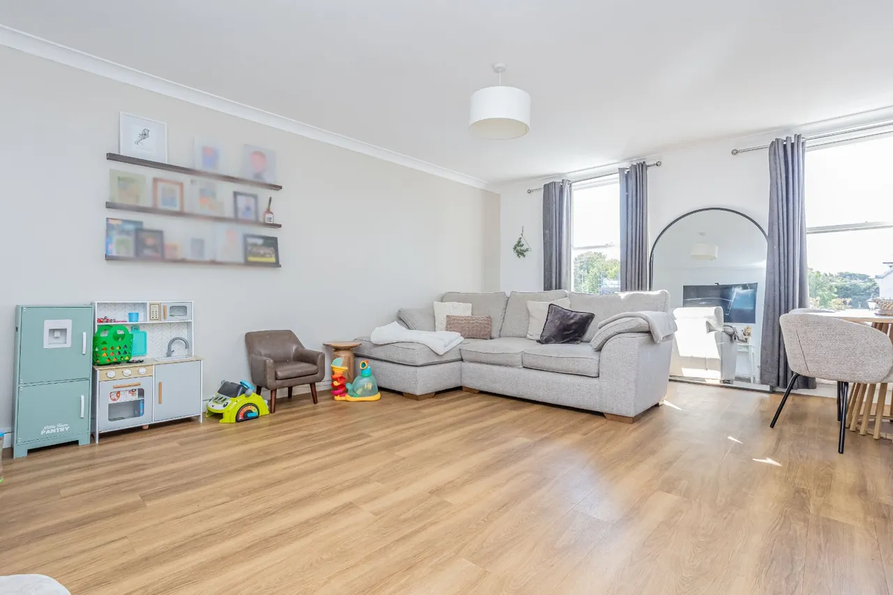 Canterbury Road, Birchington, CT7, photo 3