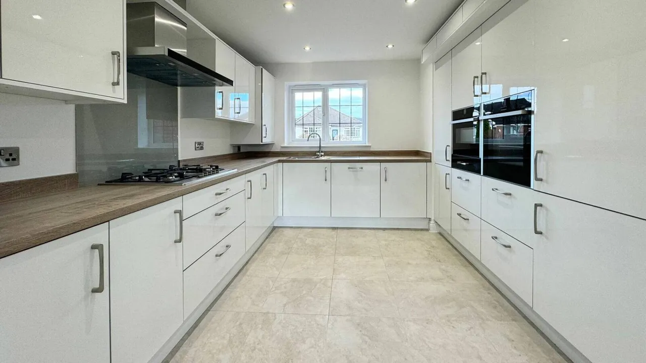 3 bed house for sale — Plot 2 Carr Head Lane, Poulton-Le-Fylde, FY6 8JB