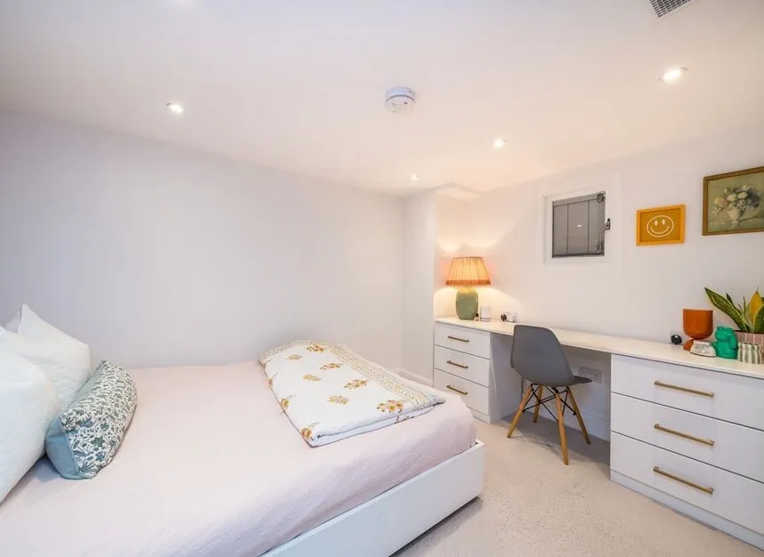 Stane Grove, Stockwell, SW9, photo 6