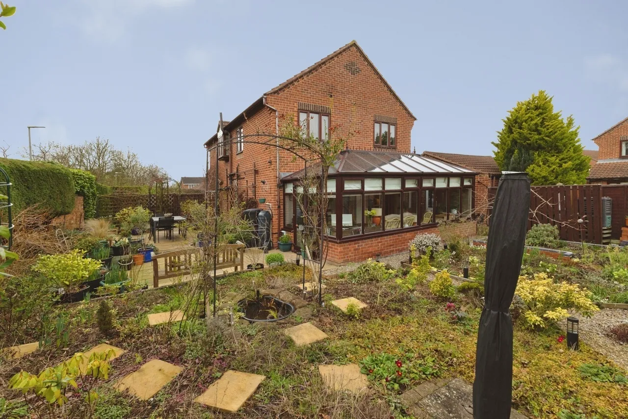 Hugill Close, Yarm, TS15, photo 2