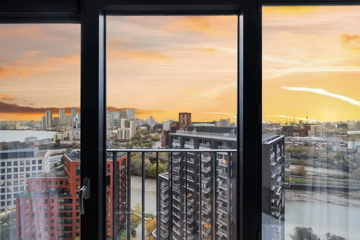 Botanic Square, London, E14, photo 8