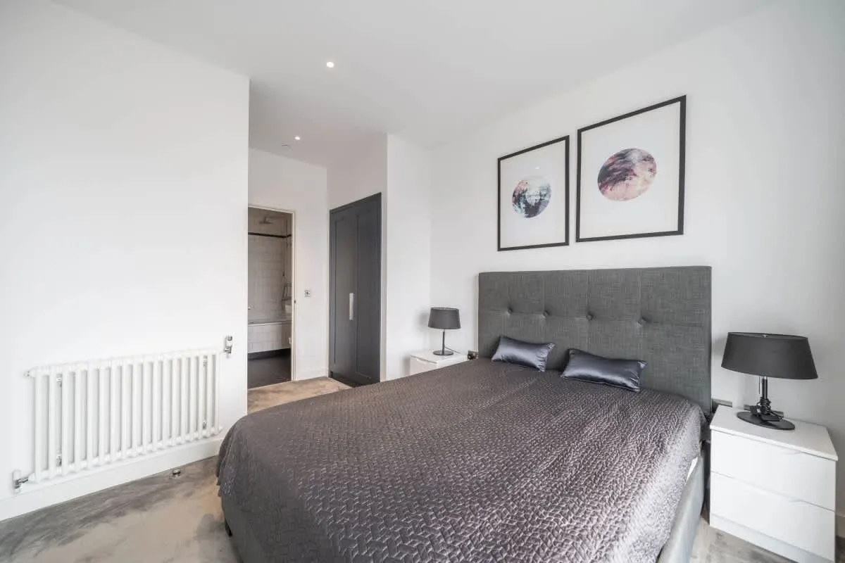 Botanic Square, London, E14, photo 5