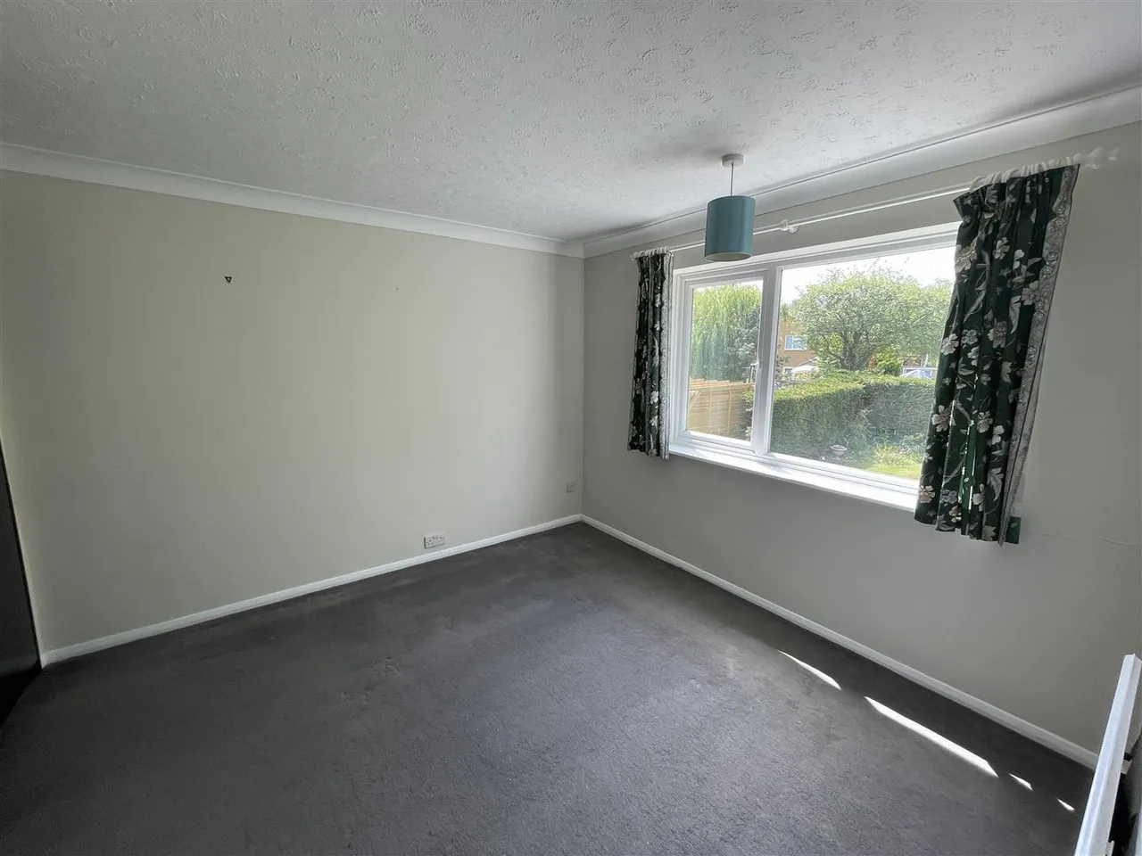 Richmond Way, Fetcham, KT22, photo 9