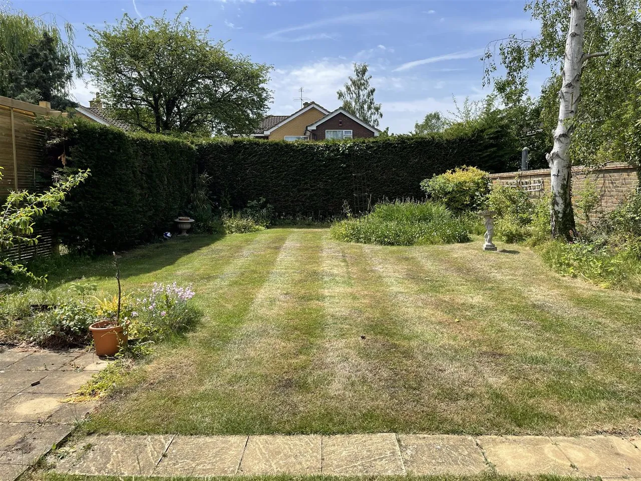 Richmond Way, Fetcham, KT22, photo 2