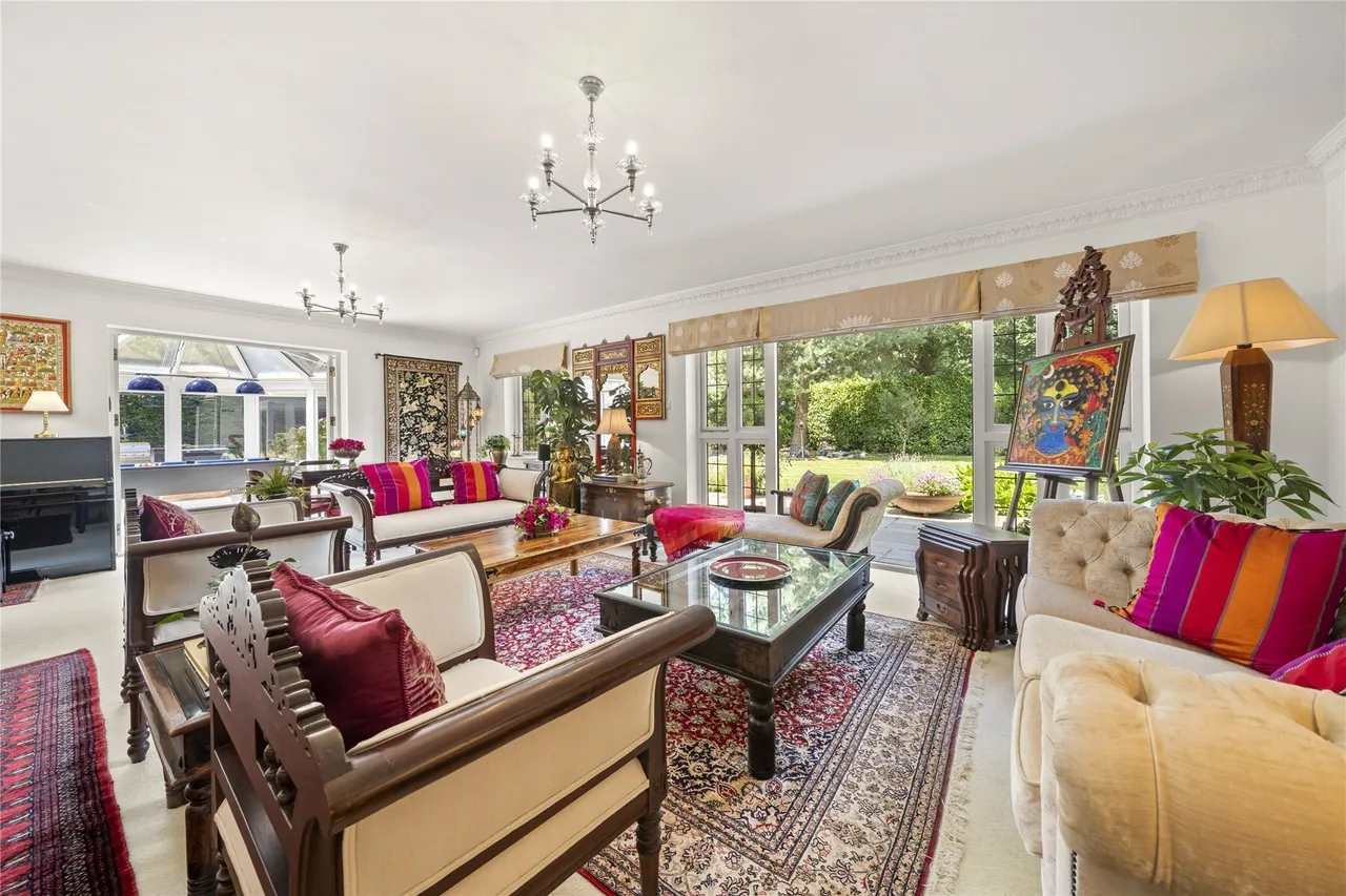 Queensgate, Fairmile Lane, Cobham, Surrey, KT11, photo 6