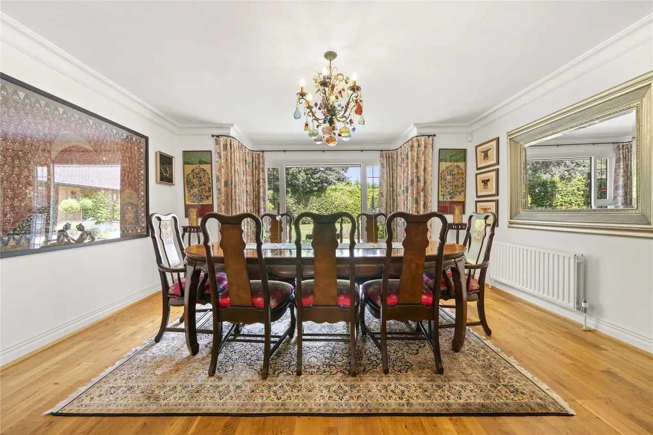 Queensgate, Fairmile Lane, Cobham, Surrey, KT11, photo 5