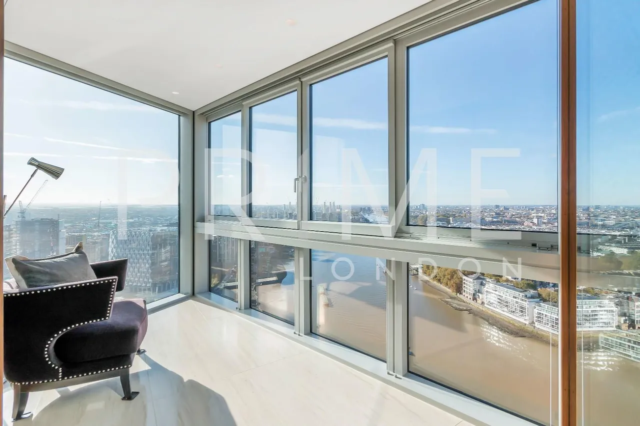 The Tower, One St George Wharf, SW8, photo 2