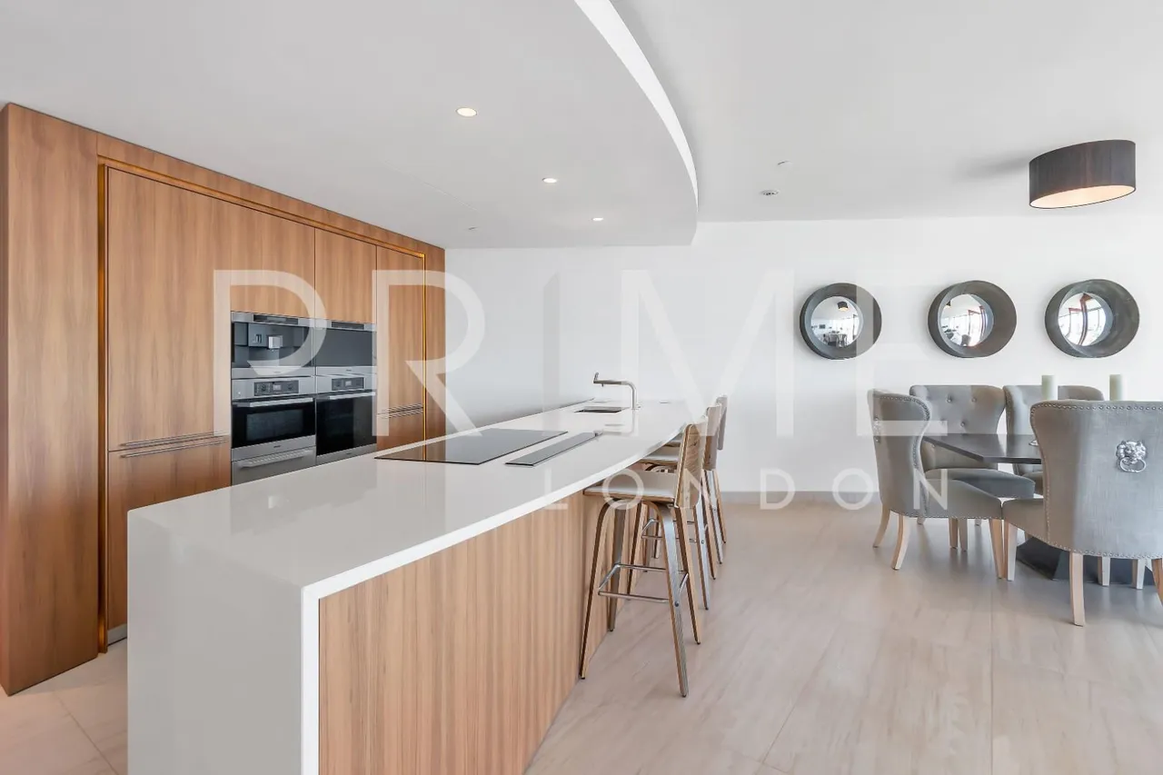 The Tower, One St George Wharf, SW8, photo 5