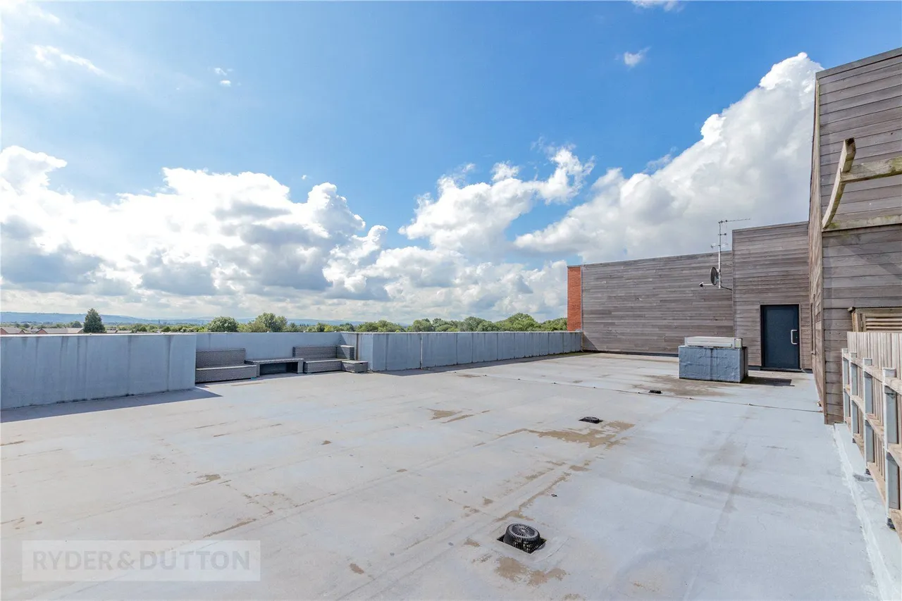 Bridgewater Wharf, Droylsden, M43, photo 7