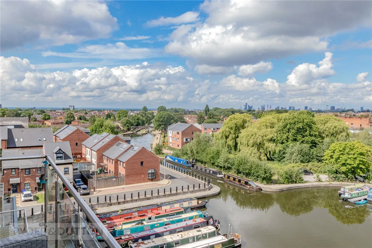 Bridgewater Wharf, Droylsden, M43, photo 5