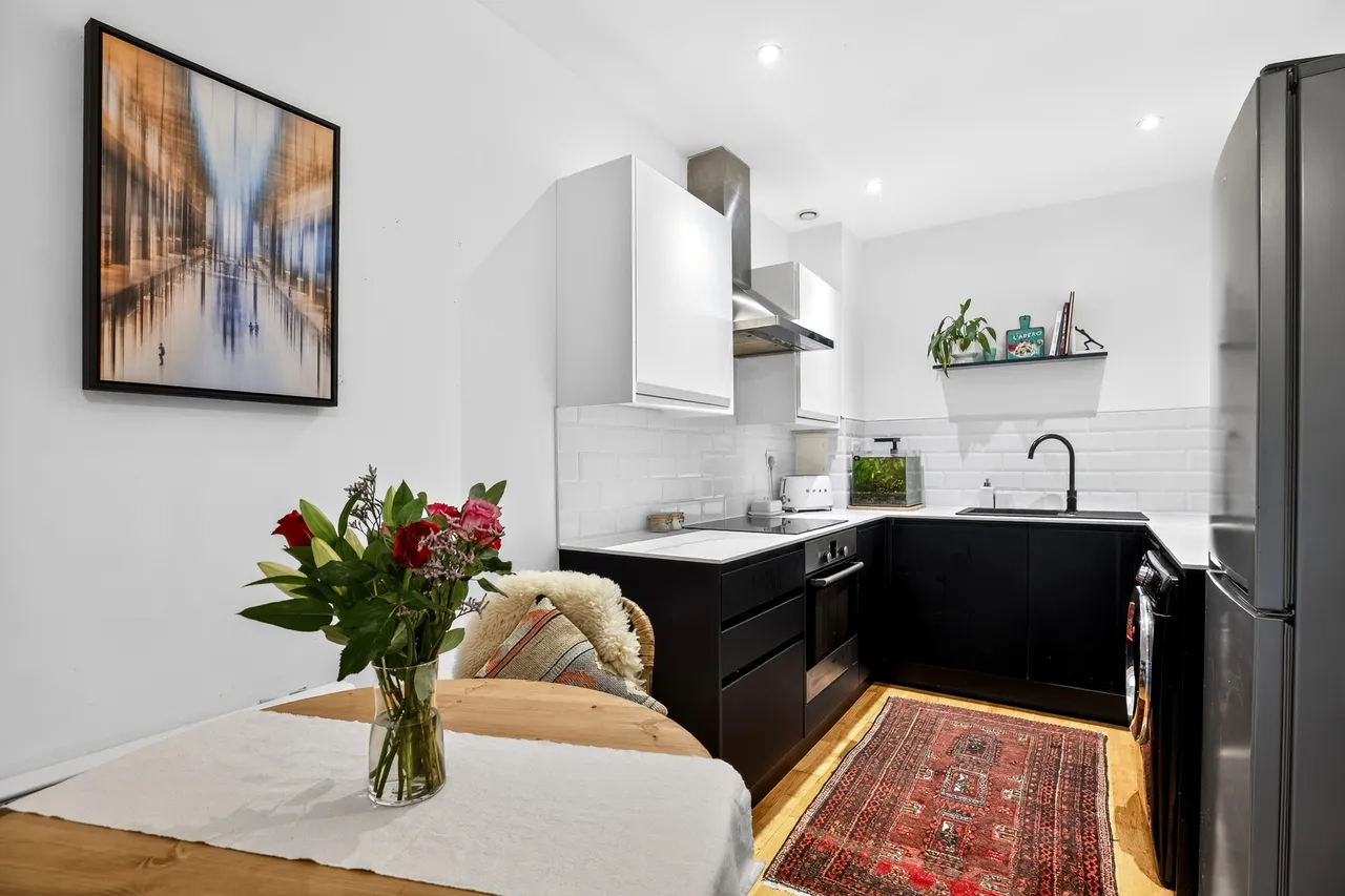 Queenstown Road, London, SW11, photo 6