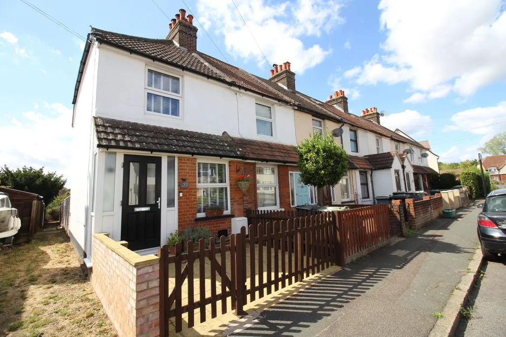 2 bed house for sale, Nelson Avenue, Tonbridge