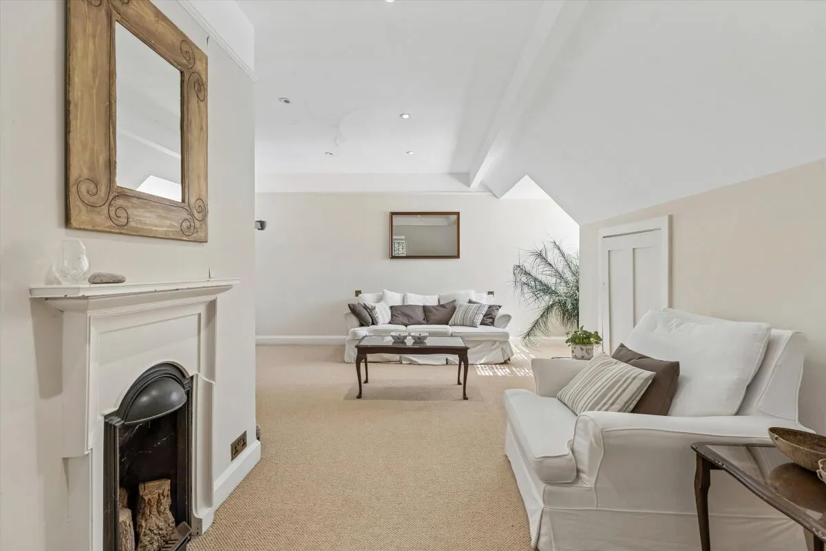 Danes Hill, The Hockering, GU22, photo 19