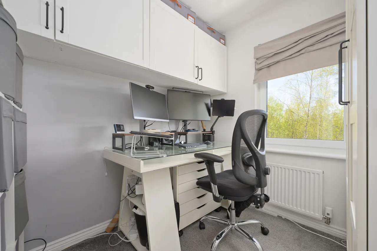 Redding, Falkirk, FK2 9FD, photo 19