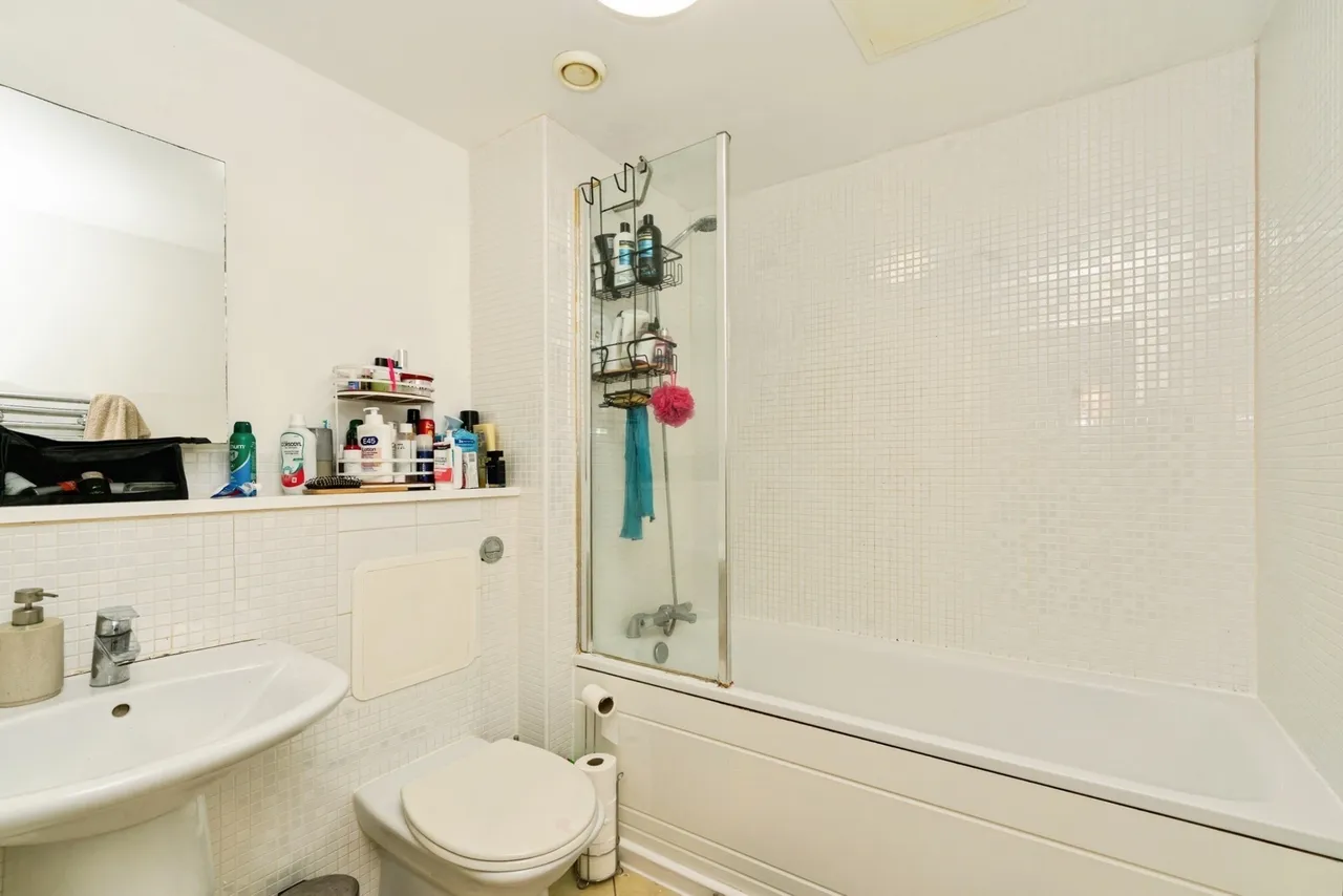 Skerne Road, Kingston upon Thames, KT2, photo 6
