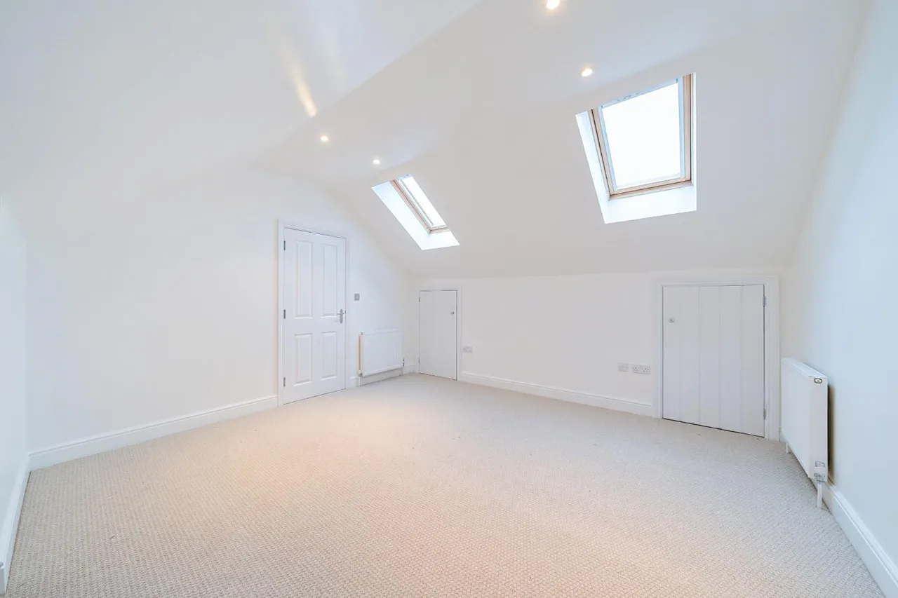 St. Leonards Road, Windsor, photo 6