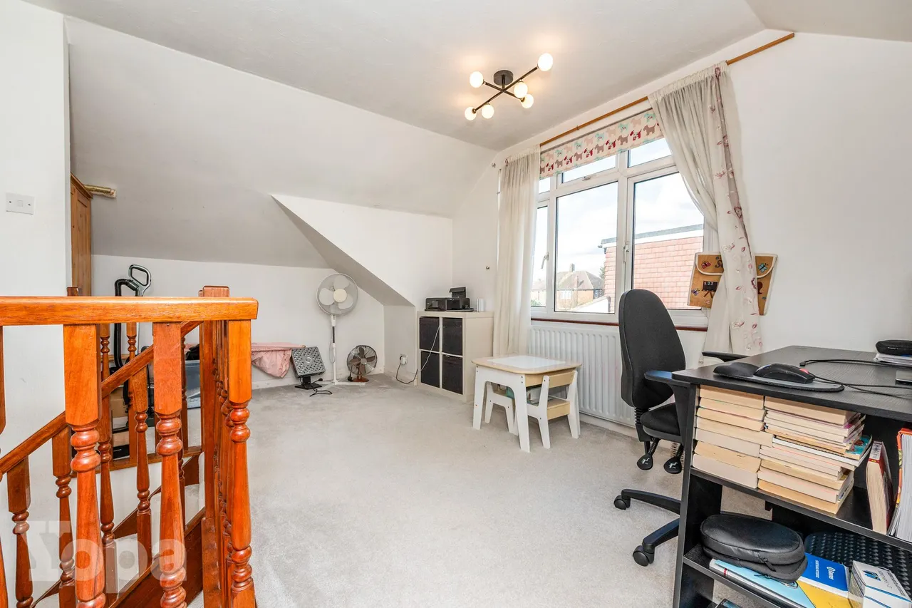 Riverside Road, Sidcup, DA14, photo 13