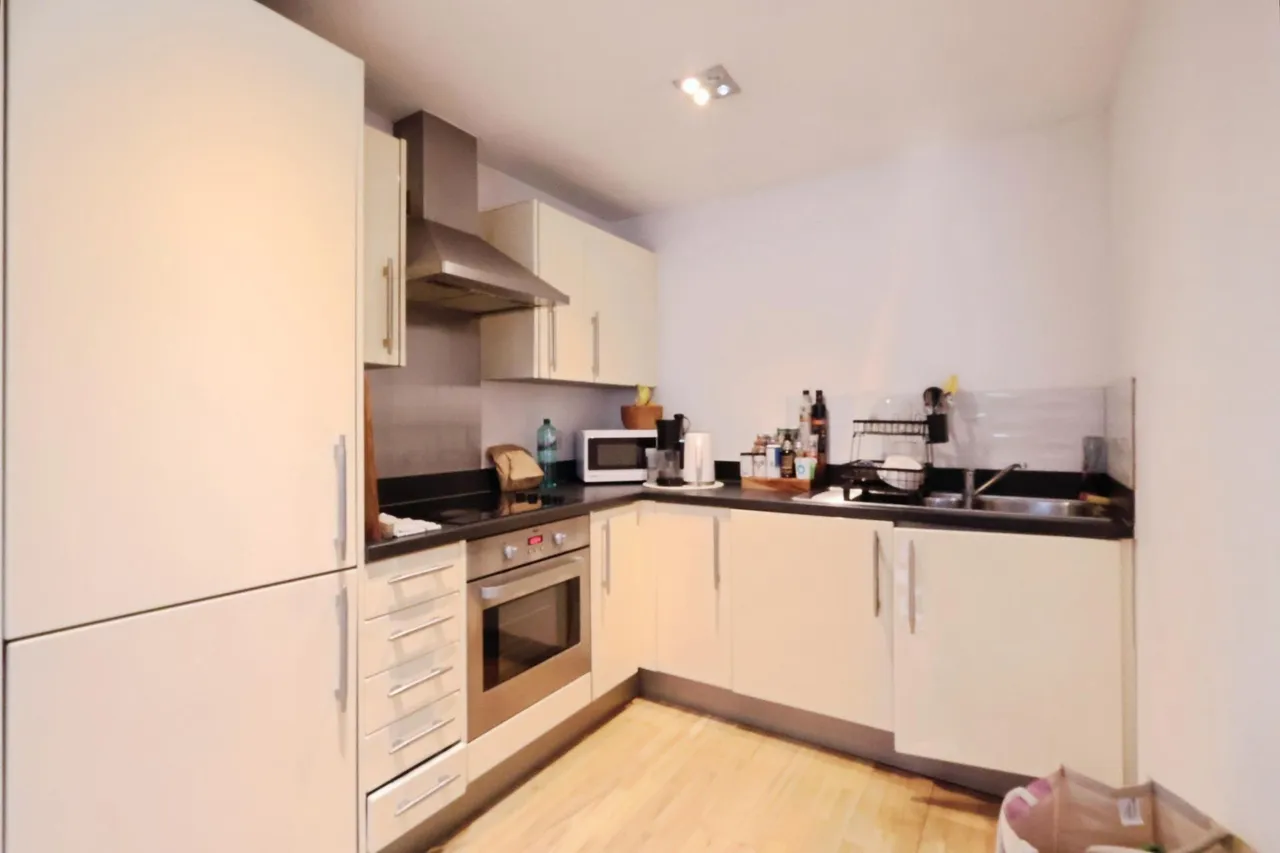 Walsworth Road, Hitchin, SG4, photo 2