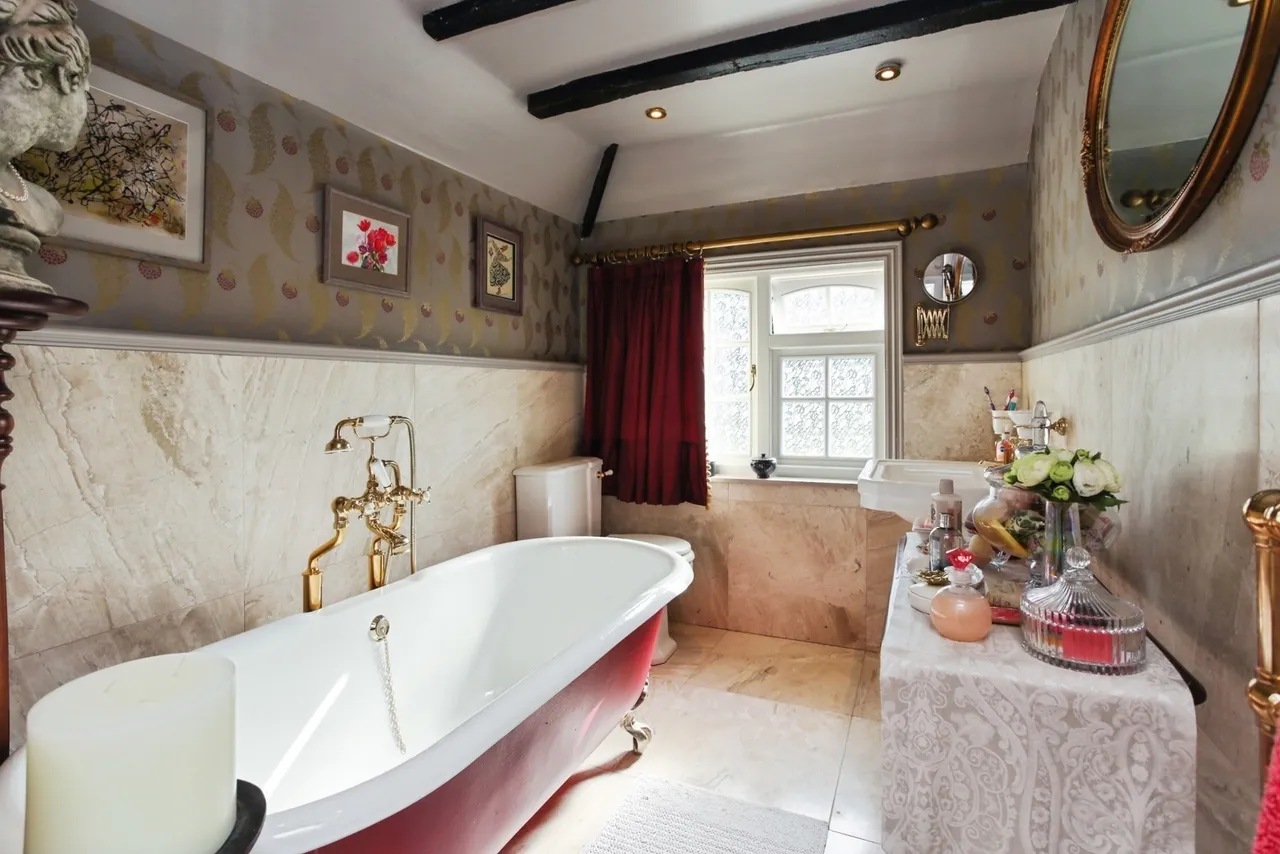Lower Platts, Ticehurst, TN5, photo 14
