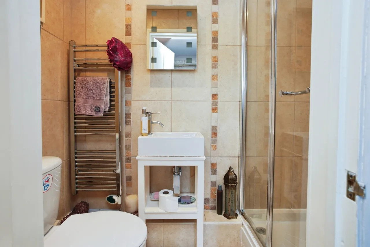 Lower Platts, Ticehurst, TN5, photo 17