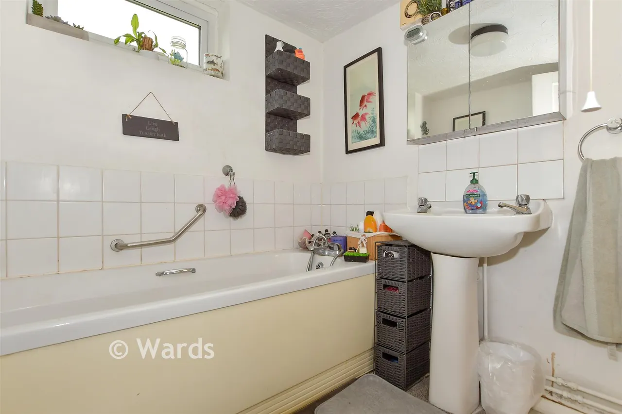 London Road, Ditton, ME20, photo 6