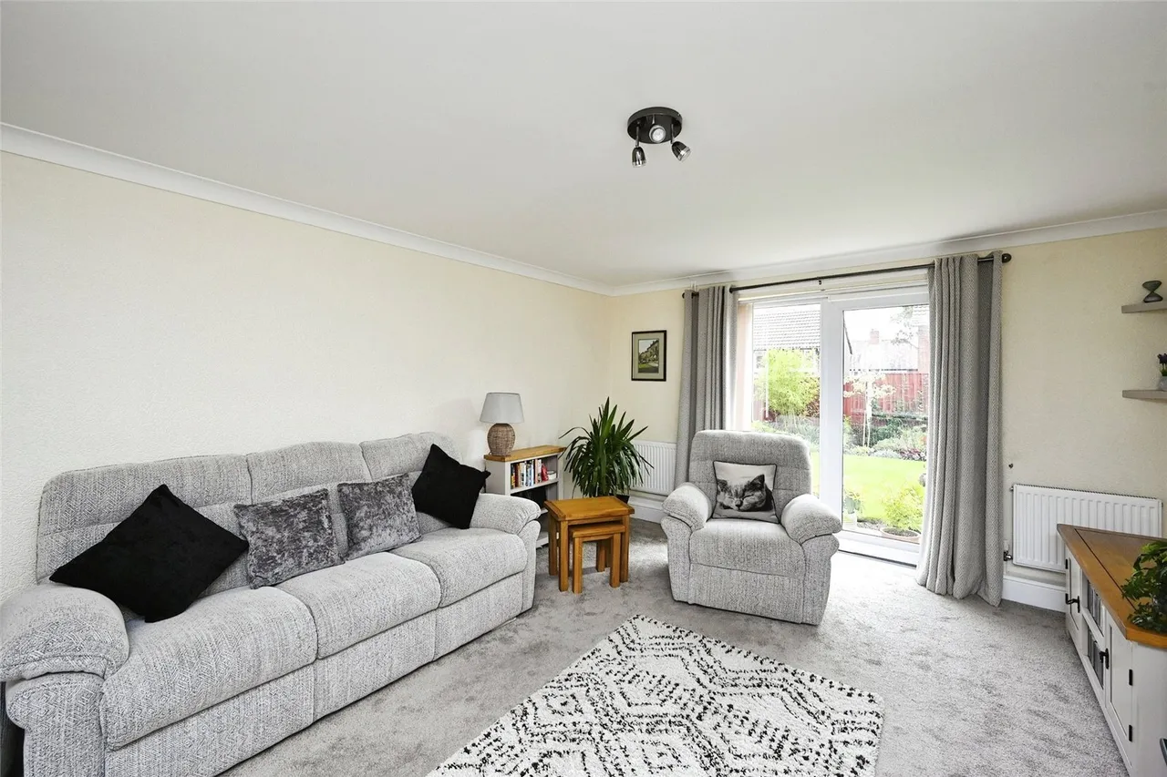 Caunton Close, Mansfield, Nottinghamshire, NG18, photo 5