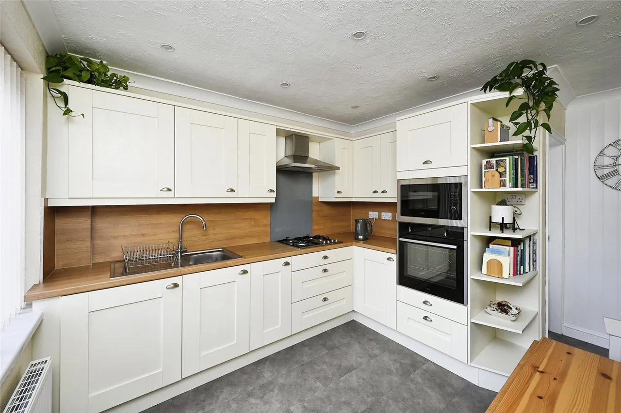 Caunton Close, Mansfield, Nottinghamshire, NG18, photo 2