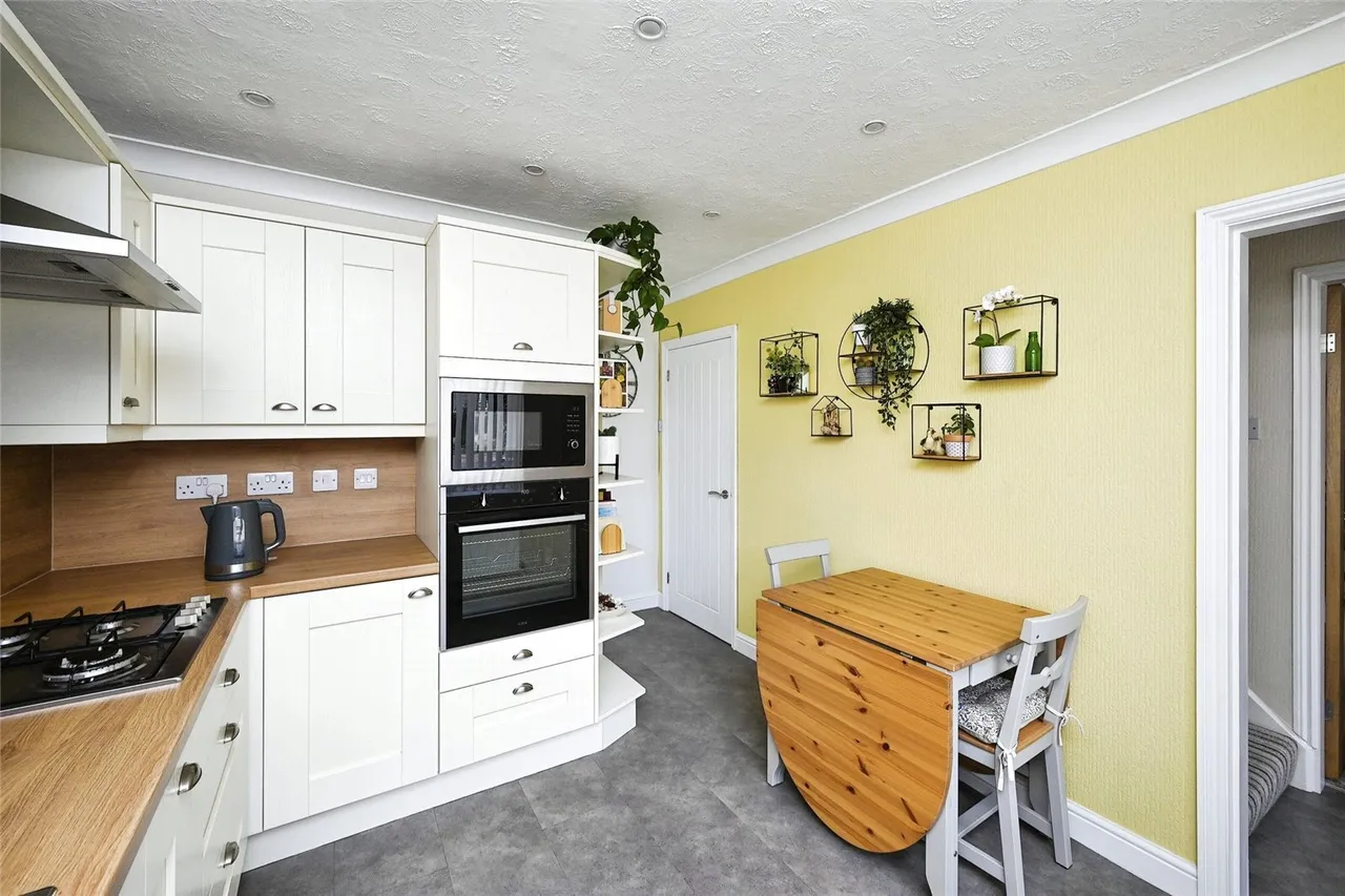 Caunton Close, Mansfield, Nottinghamshire, NG18, photo 6