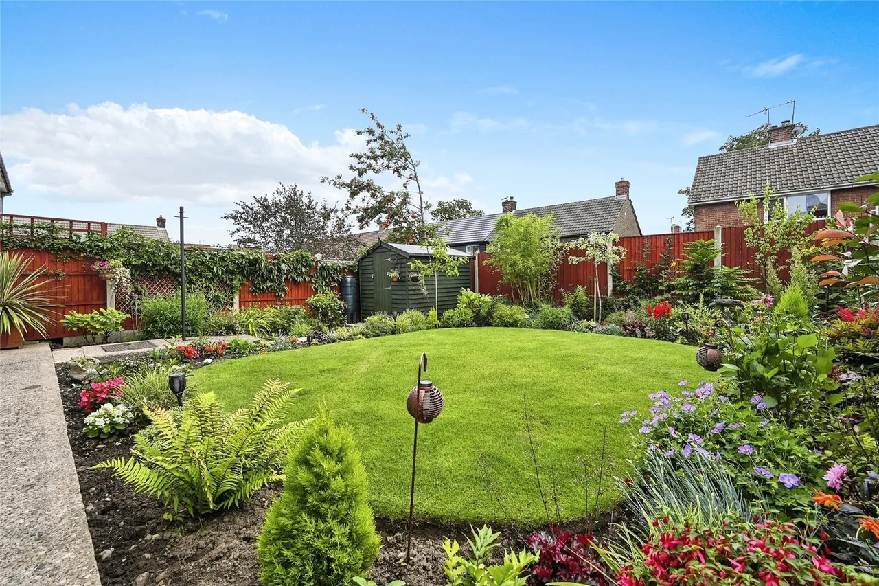 Caunton Close, Mansfield, Nottinghamshire, NG18, photo 15