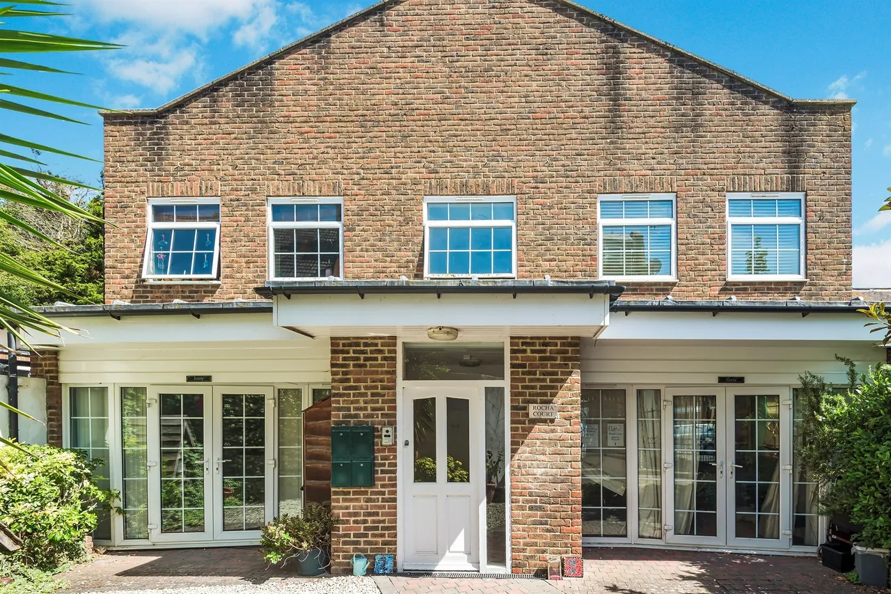 2 bed flat for sale — Western Road, Shoreham-By-Sea