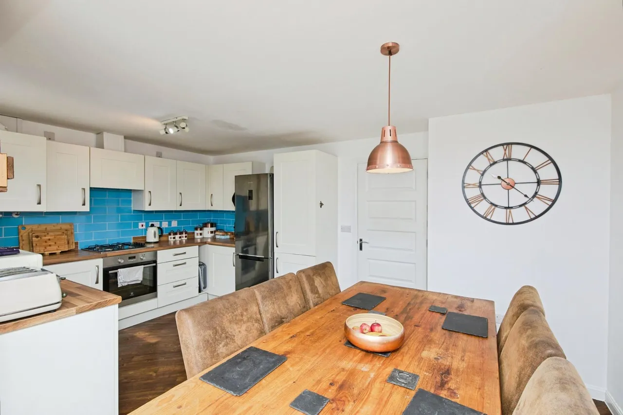 Sunderland Close, Church Gresley, DE11, photo 7