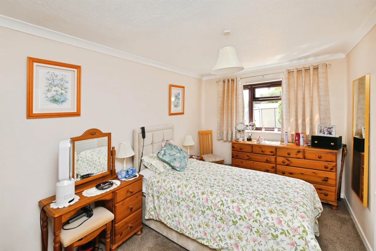 Hobbs Crescent, Saltash, PL12, photo 20