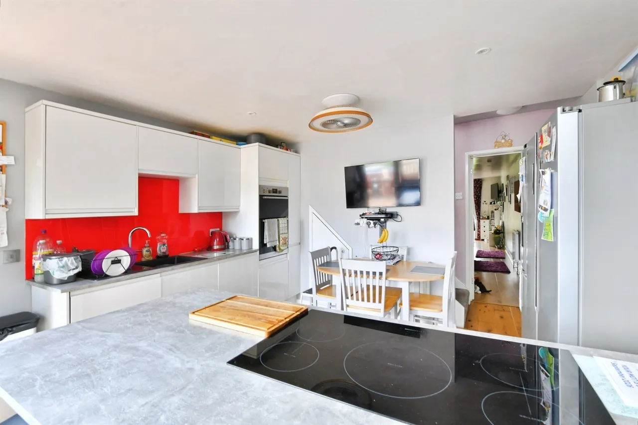 Hobbs Crescent, Saltash, PL12, photo 5