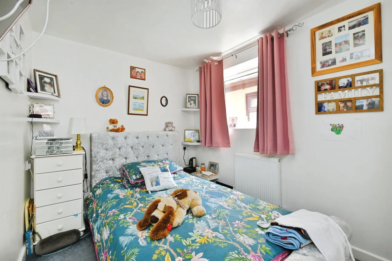 Hobbs Crescent, Saltash, PL12, photo 9