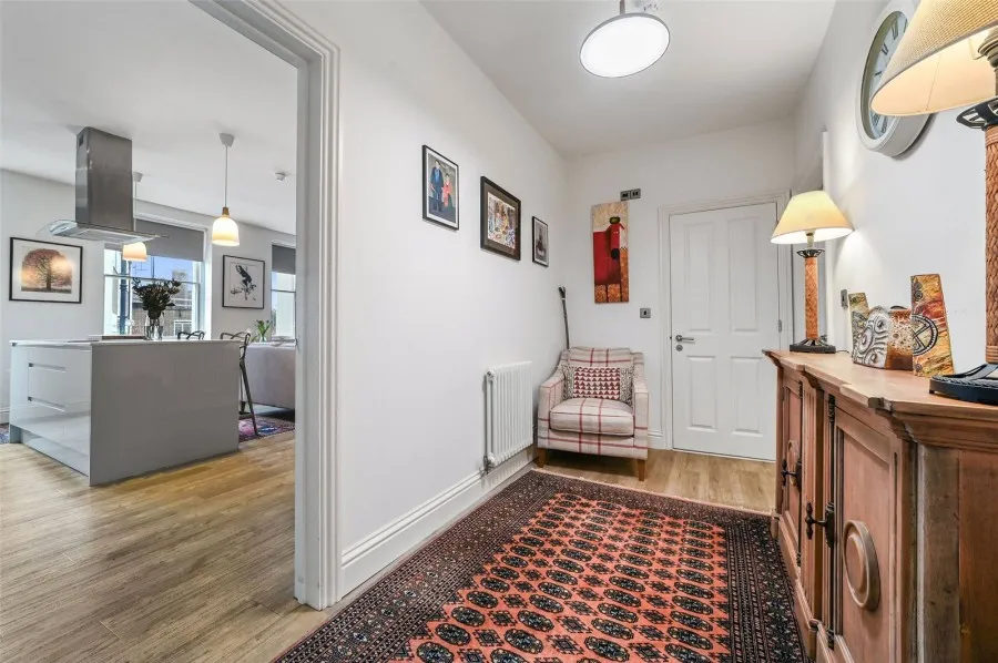 with 2 bedrooms in Saffron Walden, CB10, photo 5