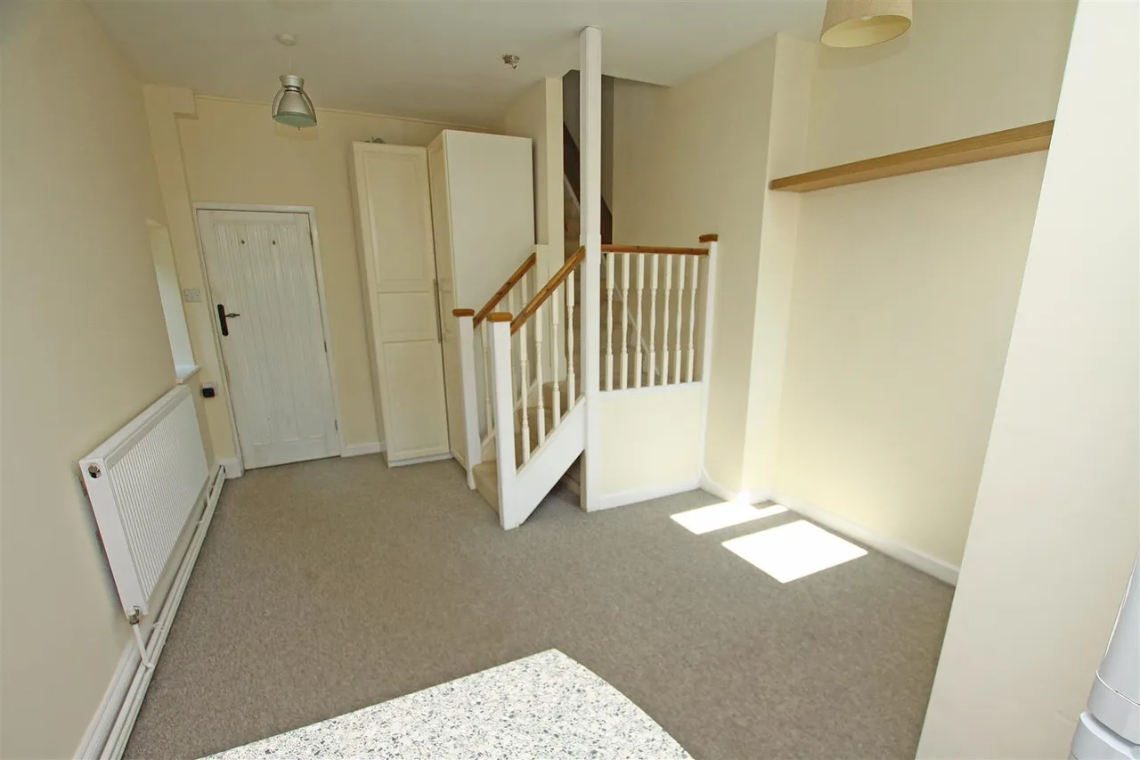 Charminster Road, Bournemouth, photo 5