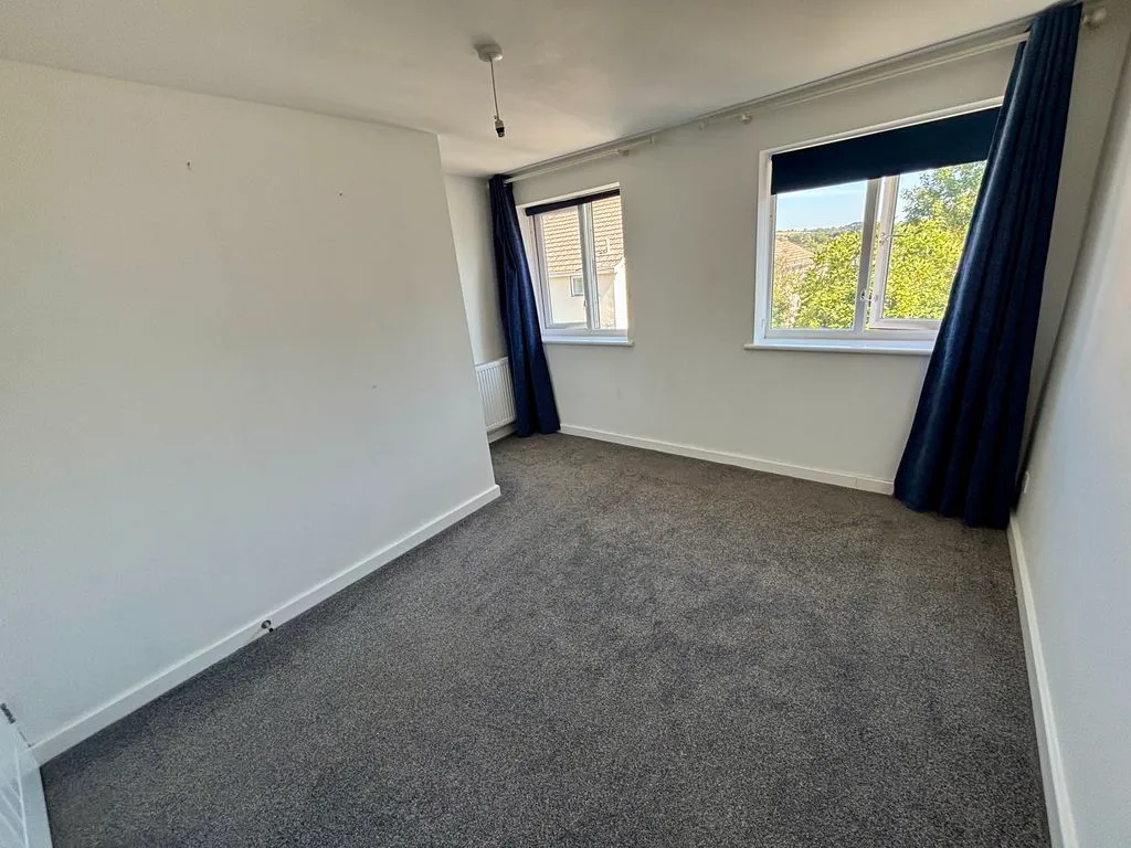 Old Roselyon Crescent, St. Blazey, PL24, photo 8