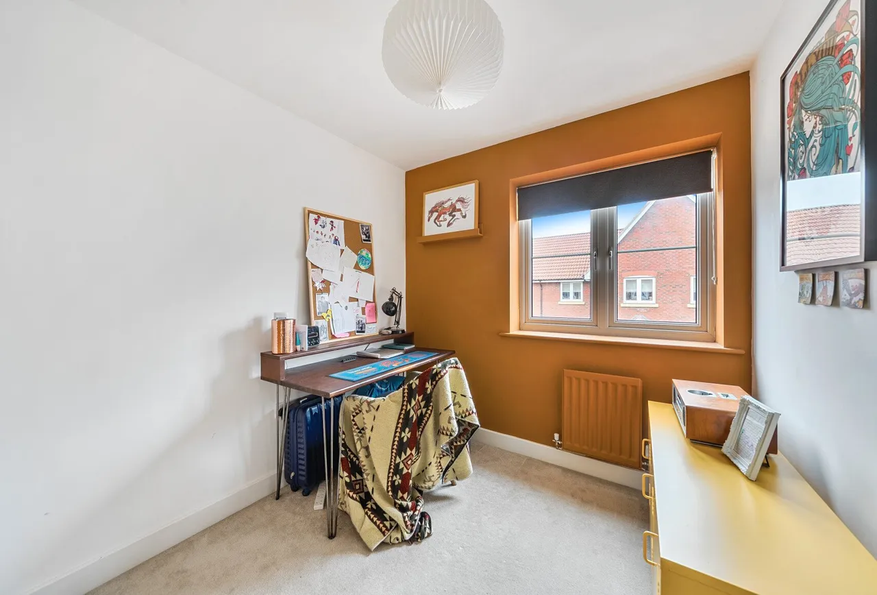 Cranesbill Crescent, Gloucestershire, Charfield, GL12 8EH, photo 11
