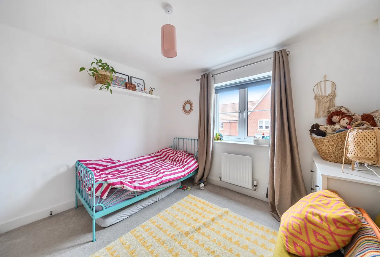Cranesbill Crescent, Gloucestershire, Charfield, GL12 8EH, photo 16