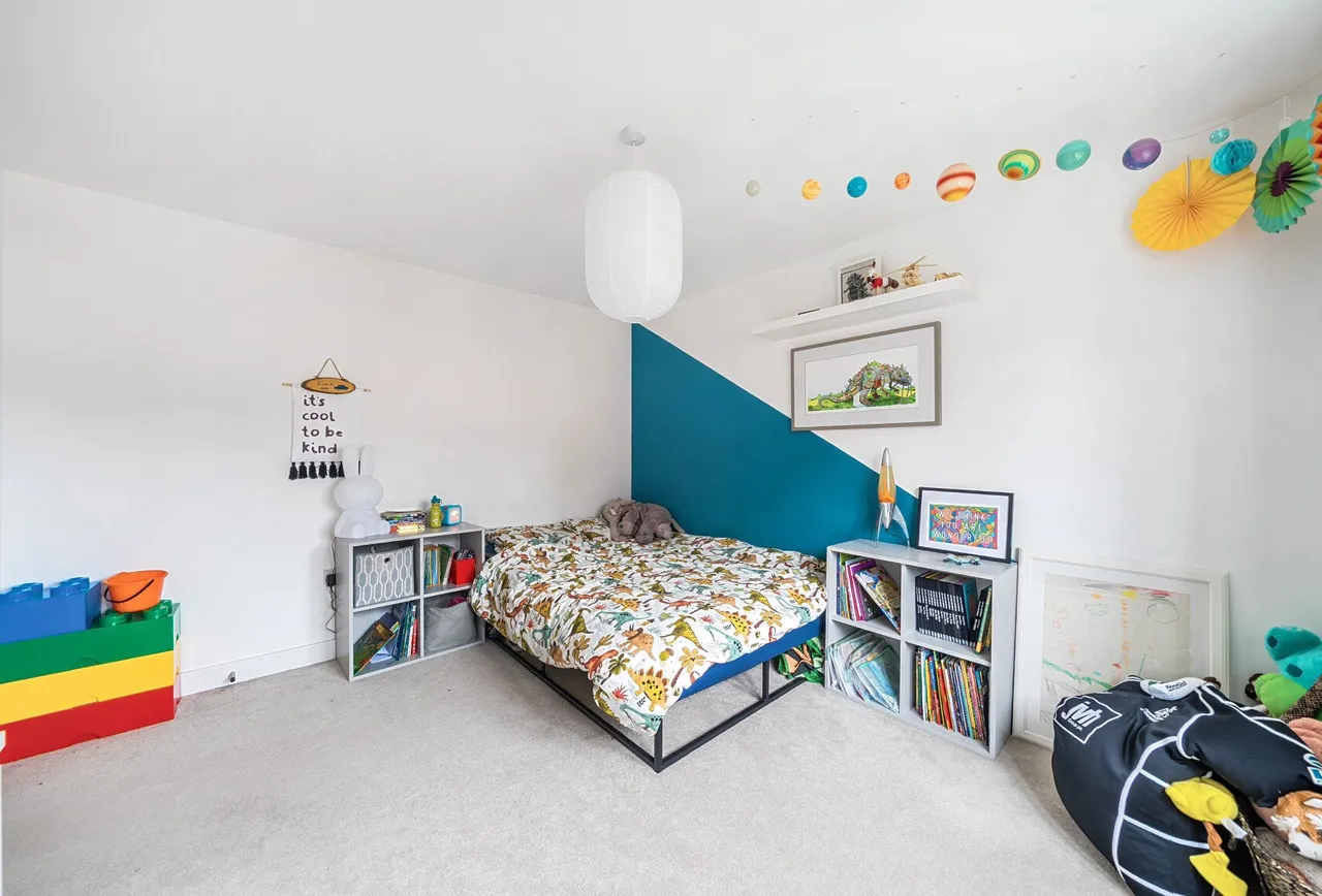 Cranesbill Crescent, Gloucestershire, Charfield, GL12 8EH, photo 17