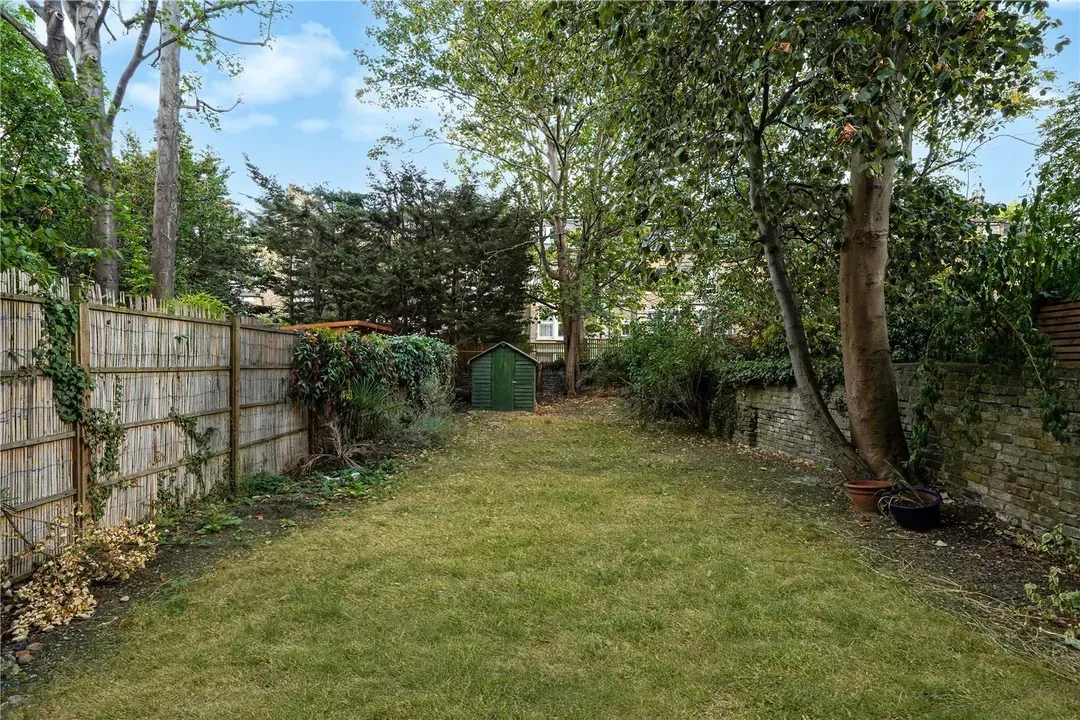 Brondesbury Road, Kilburn, London, NW6, photo 15
