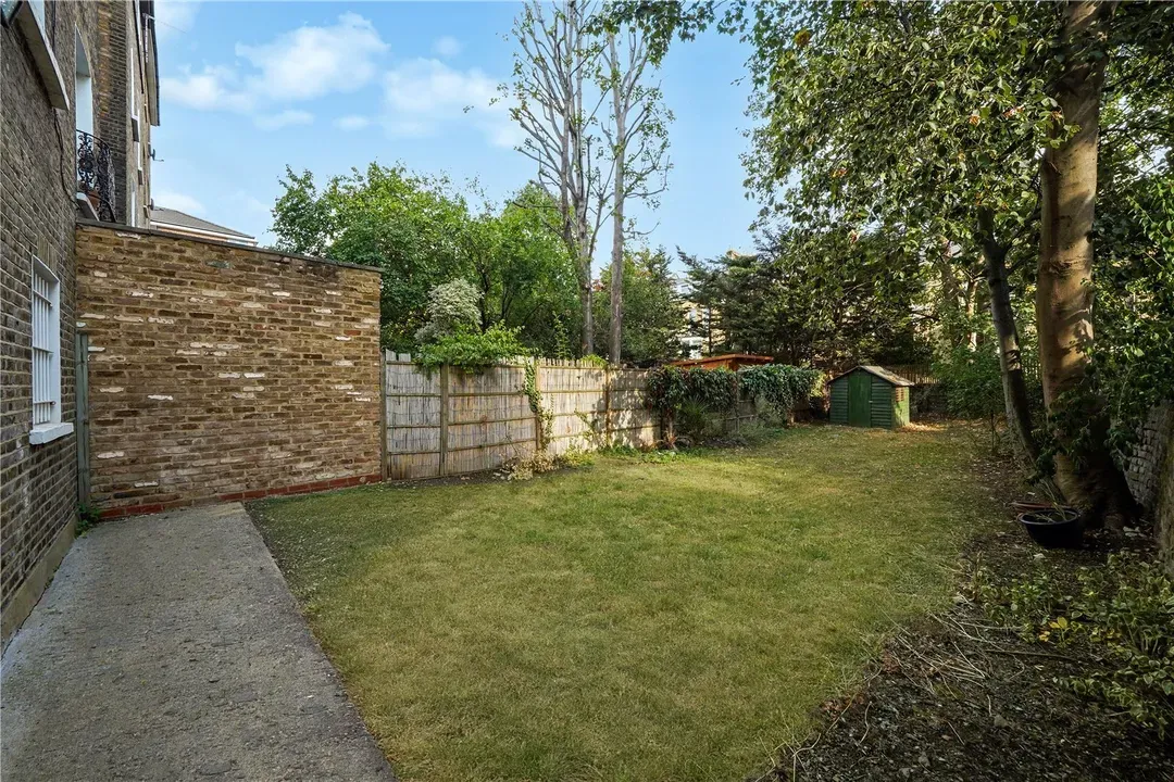 Brondesbury Road, Kilburn, London, NW6, photo 5