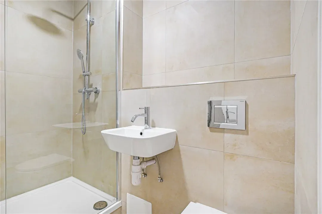 Brondesbury Road, Kilburn, London, NW6, photo 14